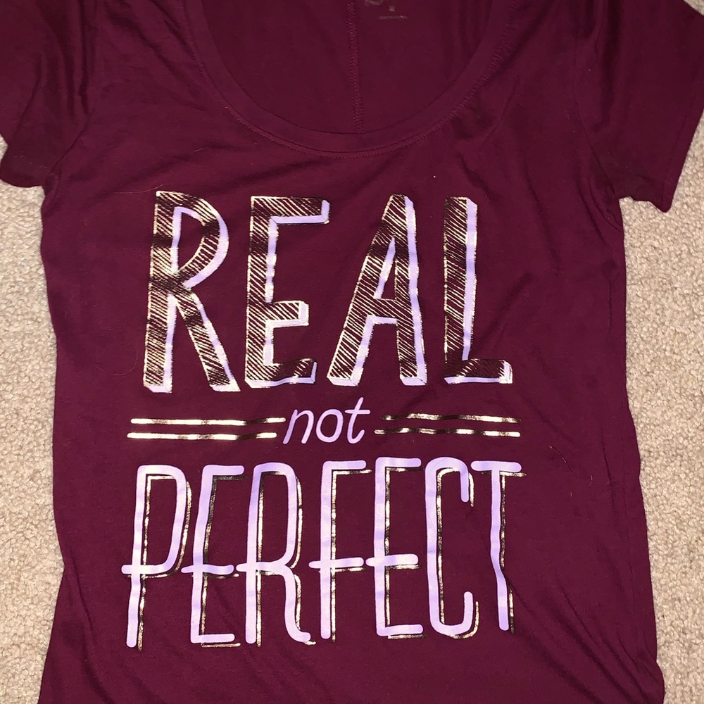 Maroon t-shirt
